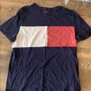 Tommy Hilfiger logo shirt